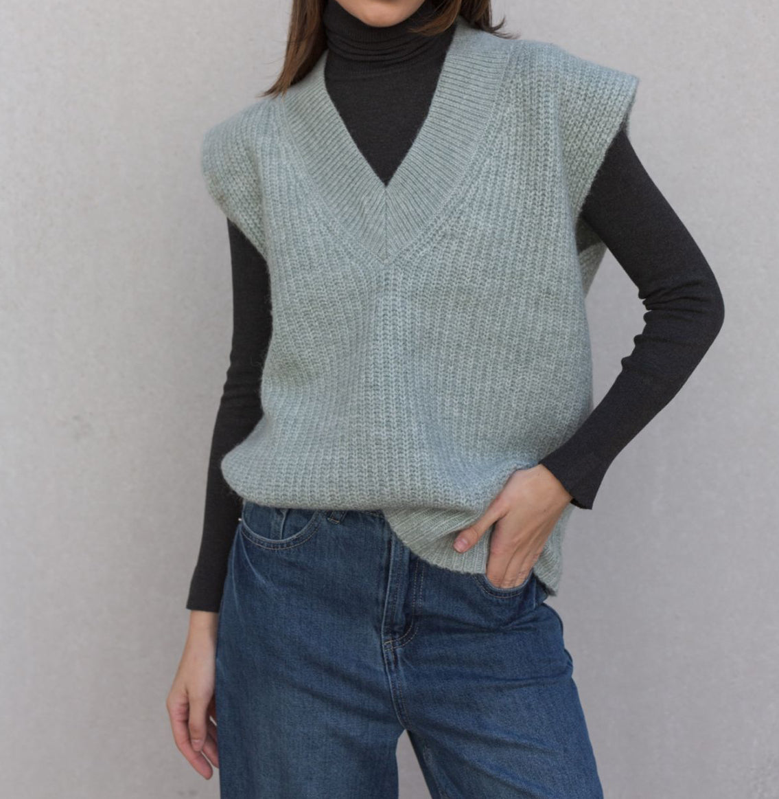 Oversized knit waistcoat