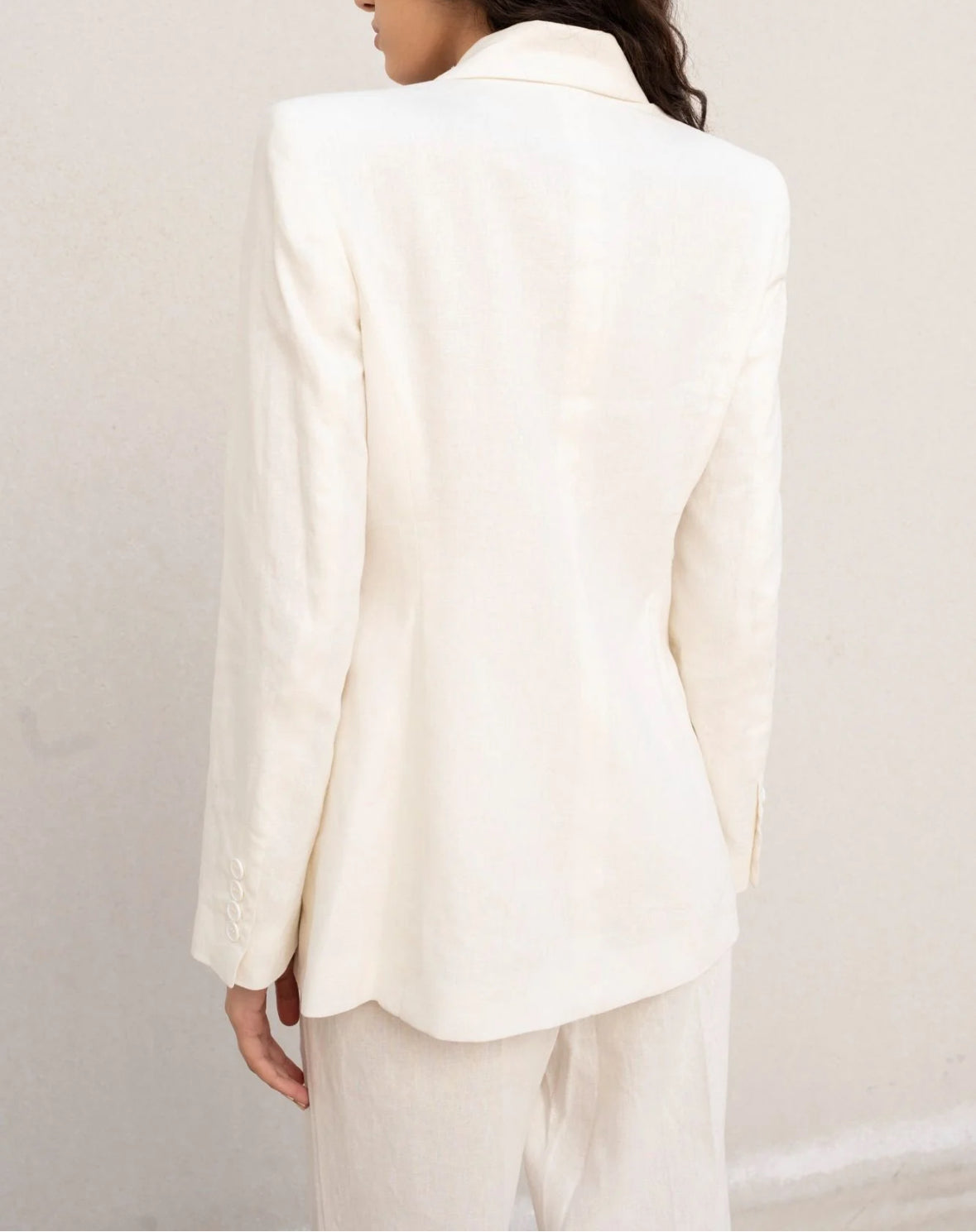 Raw linen blazer