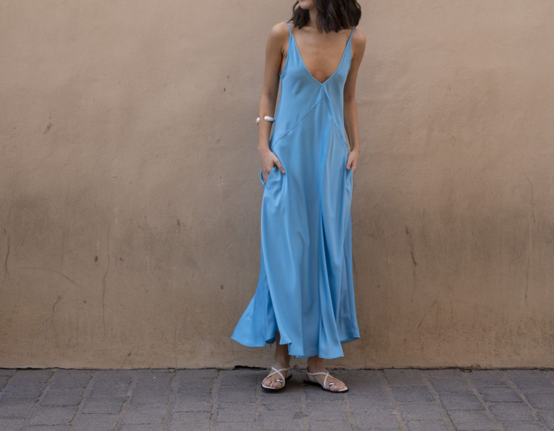Midi dress straps