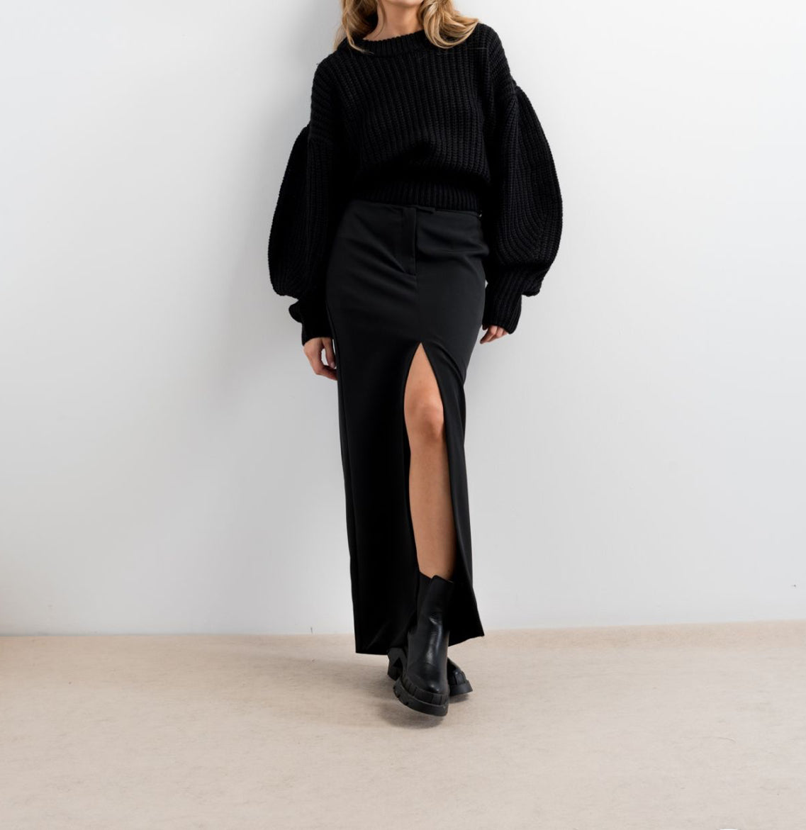 Oversized sweater with ballon sleeves