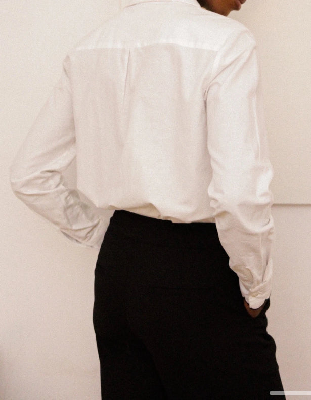 Cotton shirt with scalloped finishes