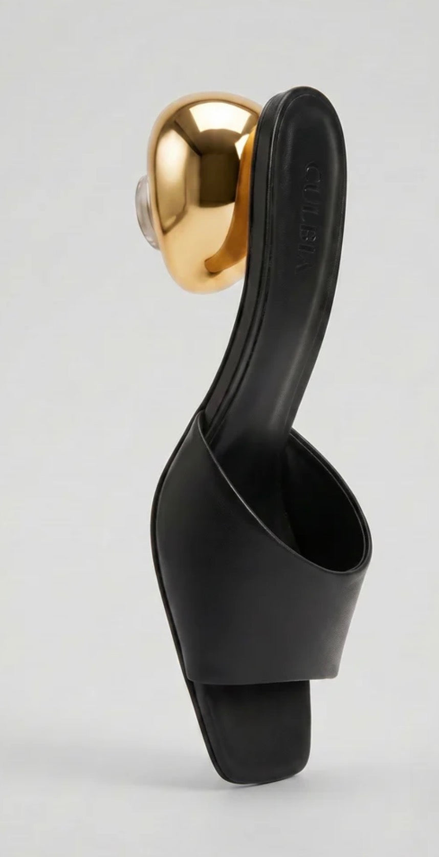 Noa sandal