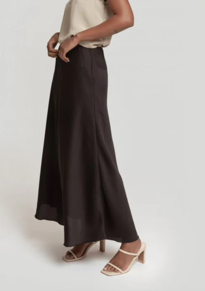 Long skirt