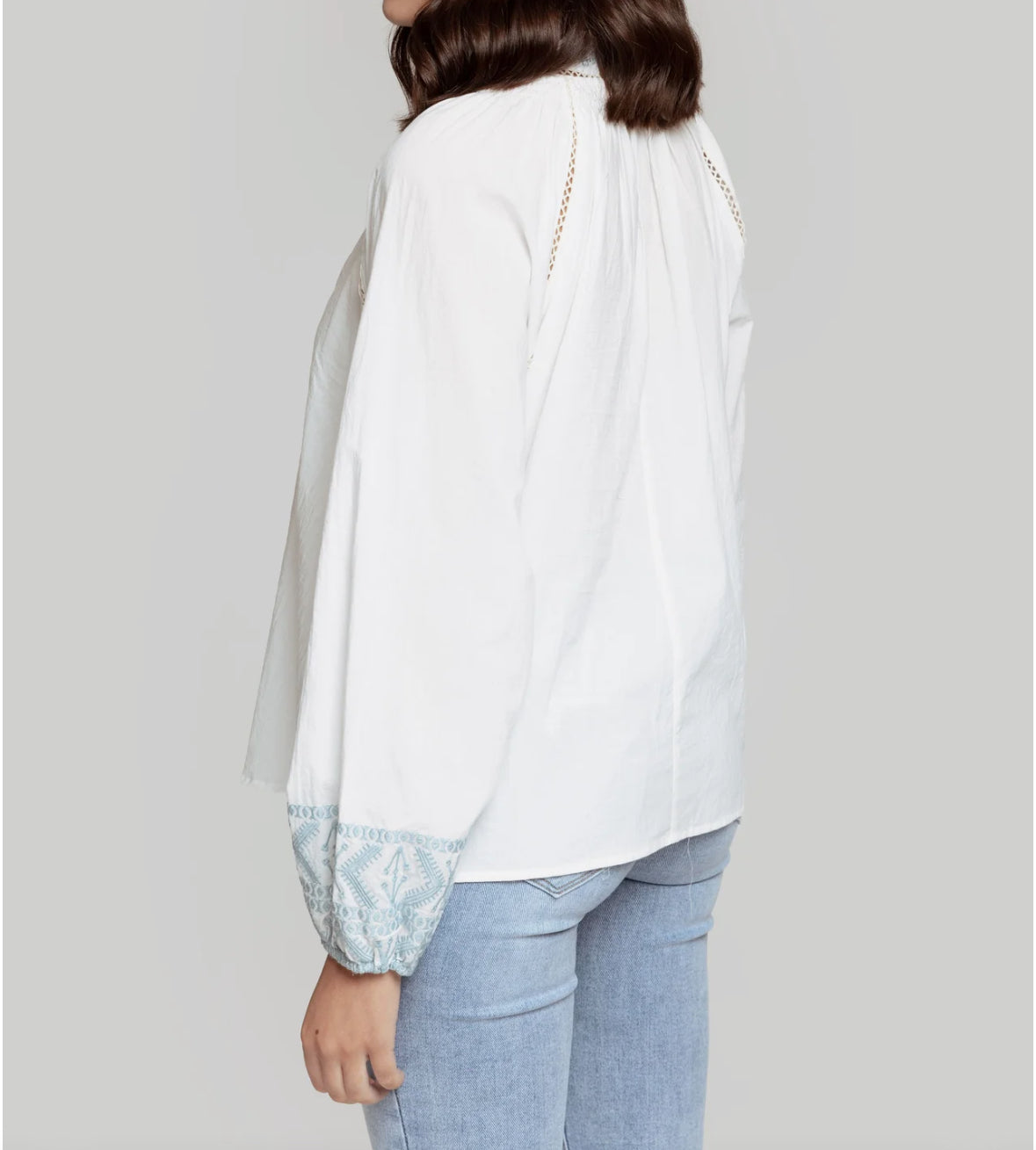 Blouse with tassel
