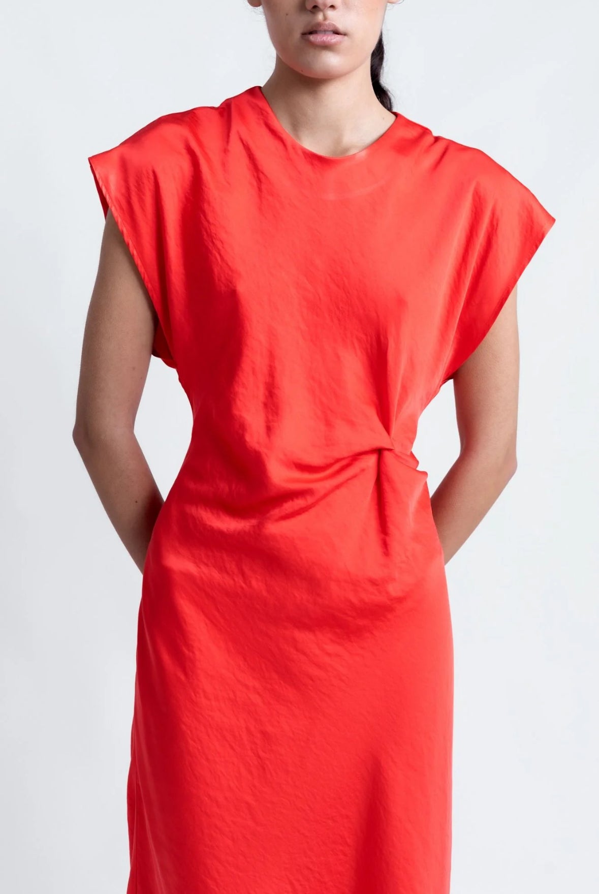 Front knot dress