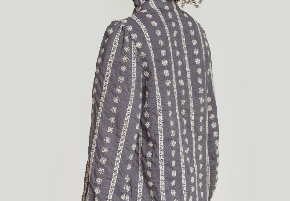 Armonias crochet shirt