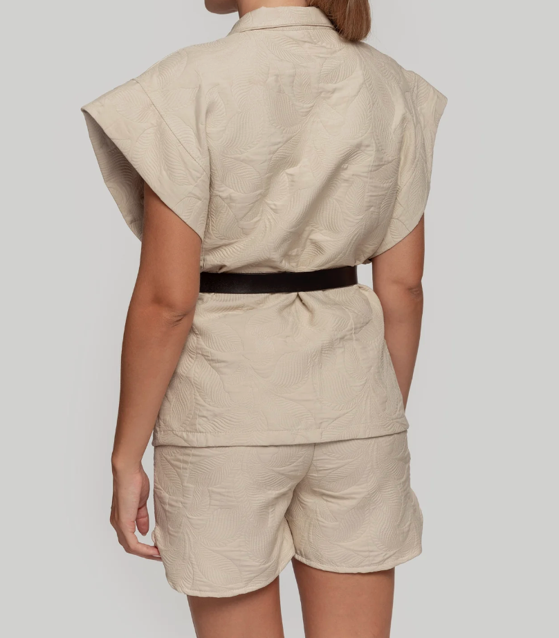 Armonias vest