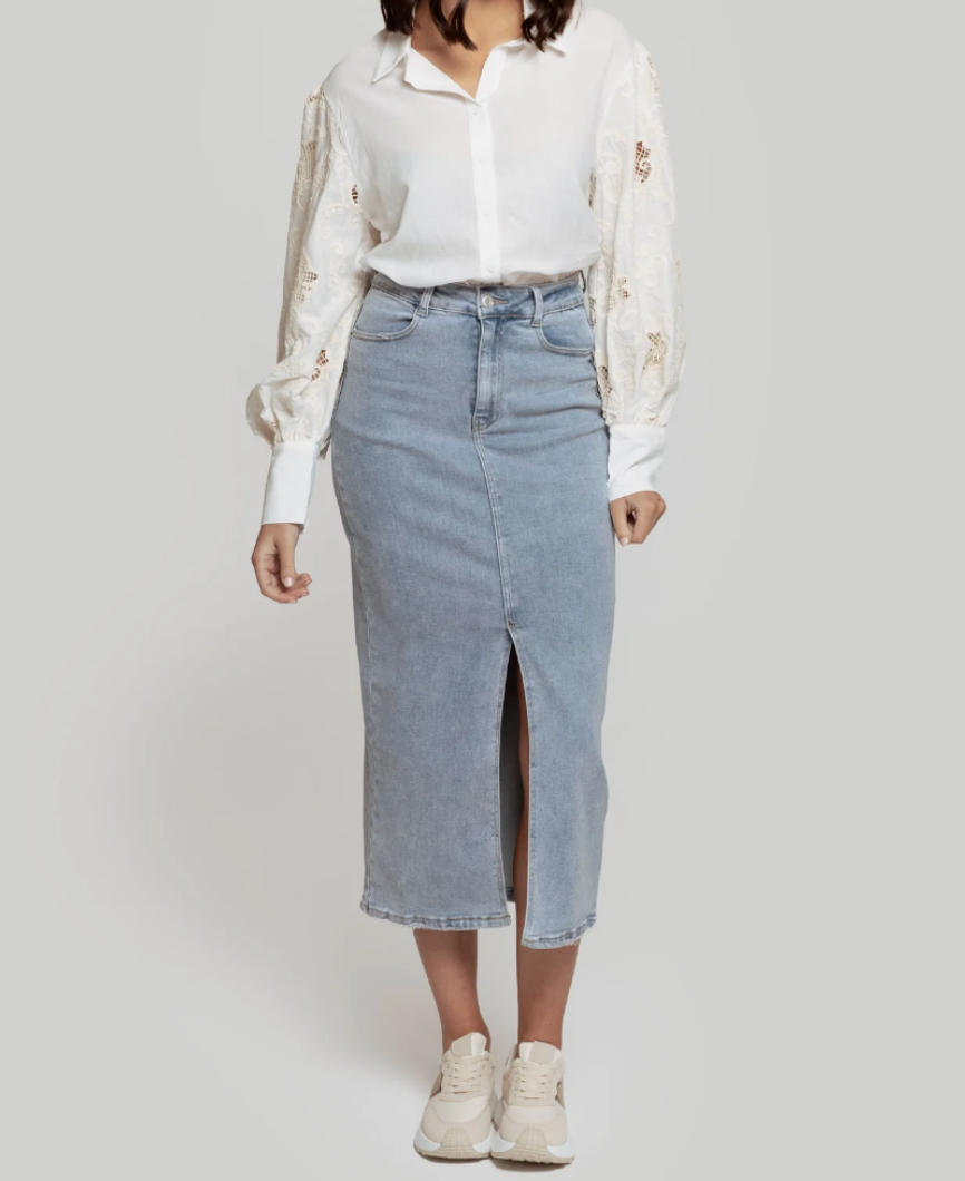 Armorias crochet blouse